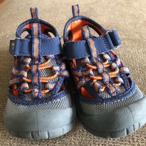 Toddler boys size 6 sandals
